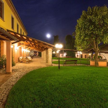 Corte Dei Tini Villa Vomano Экстерьер фото