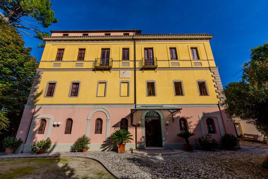 Corte Dei Tini Villa Vomano Экстерьер фото