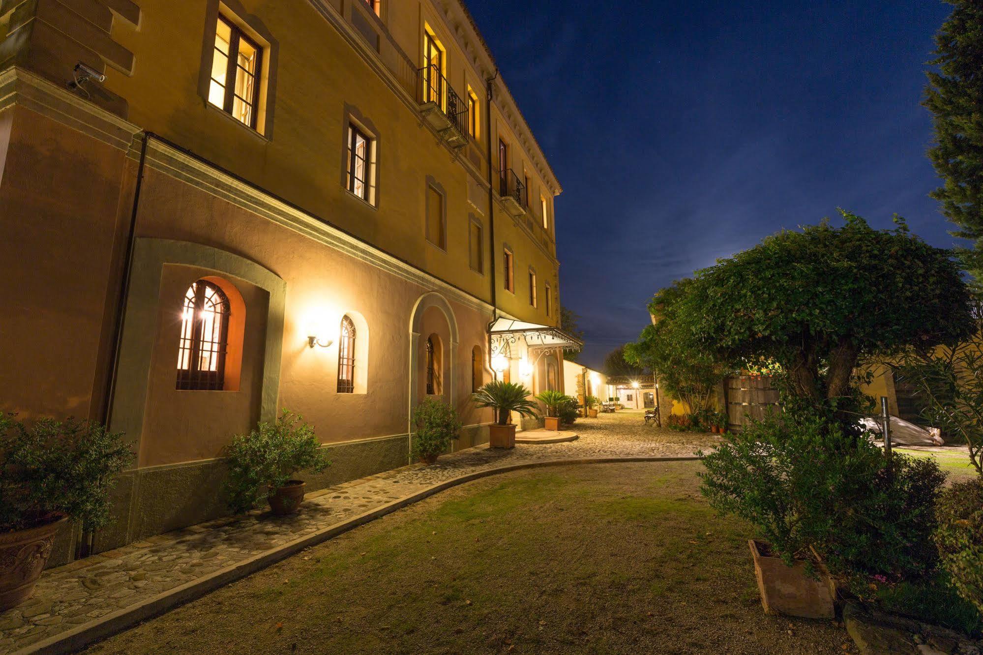 Corte Dei Tini Villa Vomano Экстерьер фото